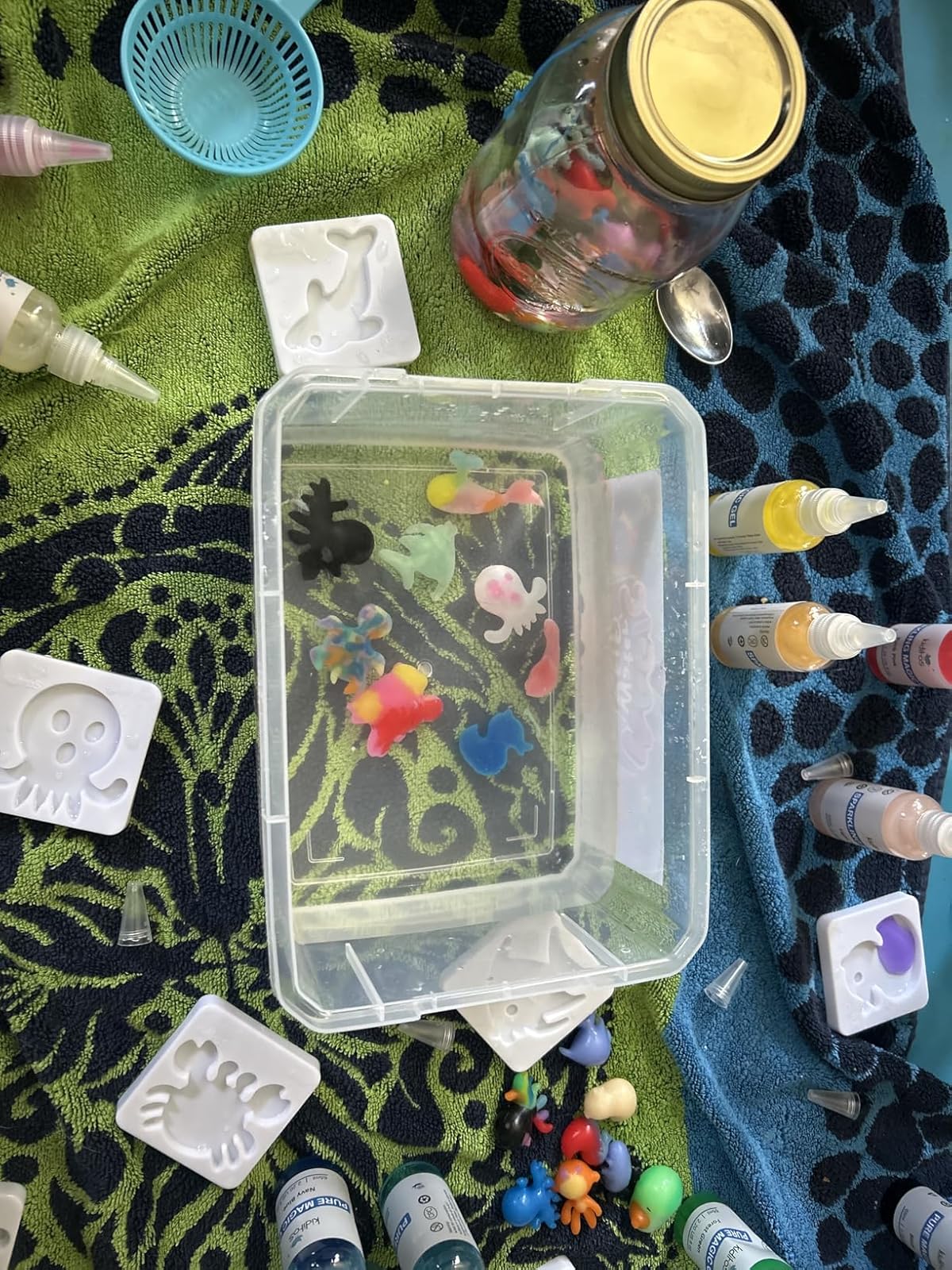 Colorful DIY Magic Water Gel creations